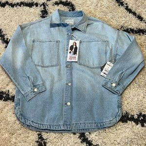 NWT Celebrity Pink Denim Shacket Medium